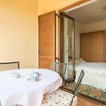 Apartman Apartment Sandra *